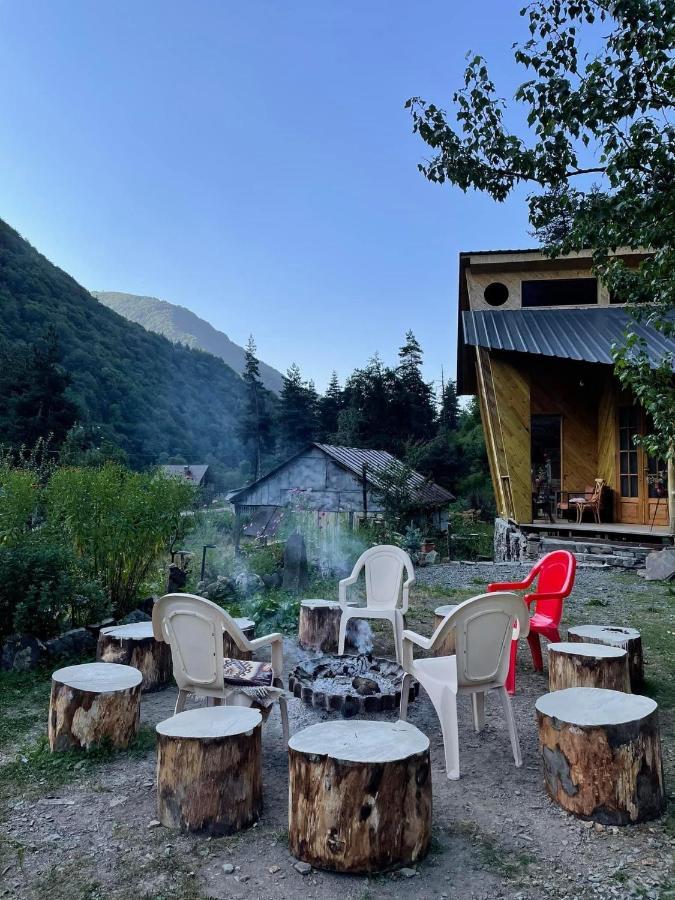 Korsha Guesthouse Roshka Экстерьер фото