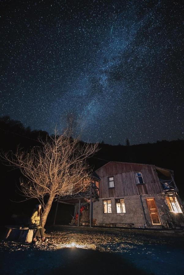 Korsha Guesthouse Roshka Экстерьер фото